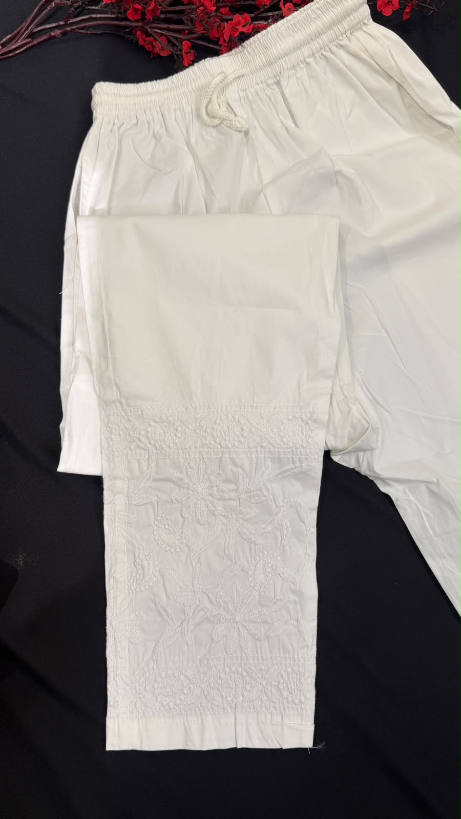 Chikankari Lycra Pants