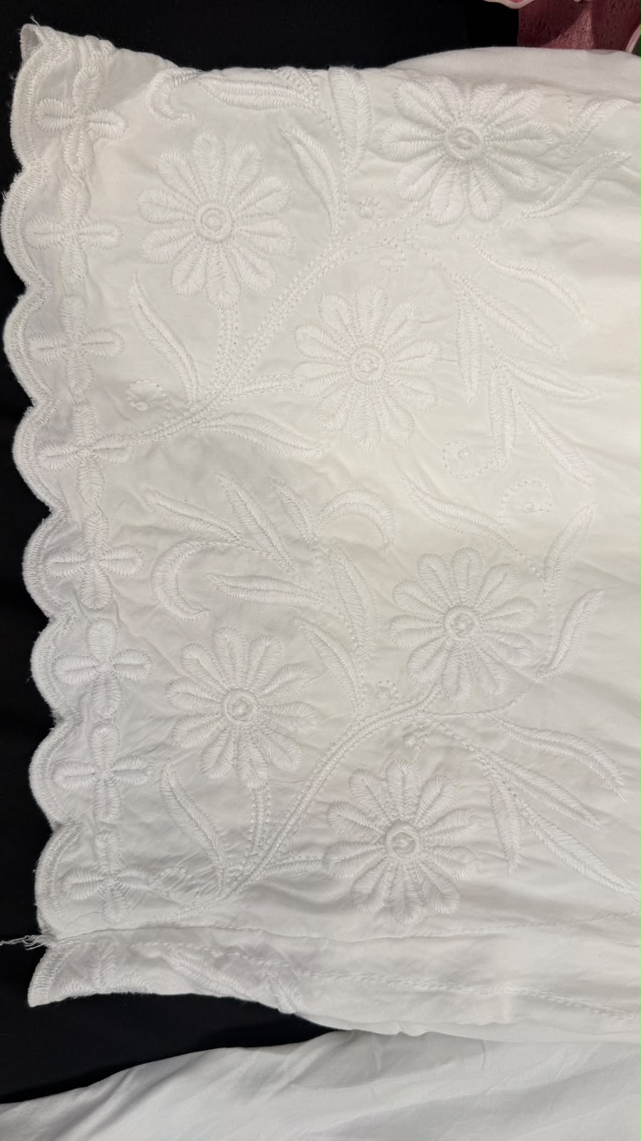 White Chikankari Scalloped/Cutwork Embroidered Border