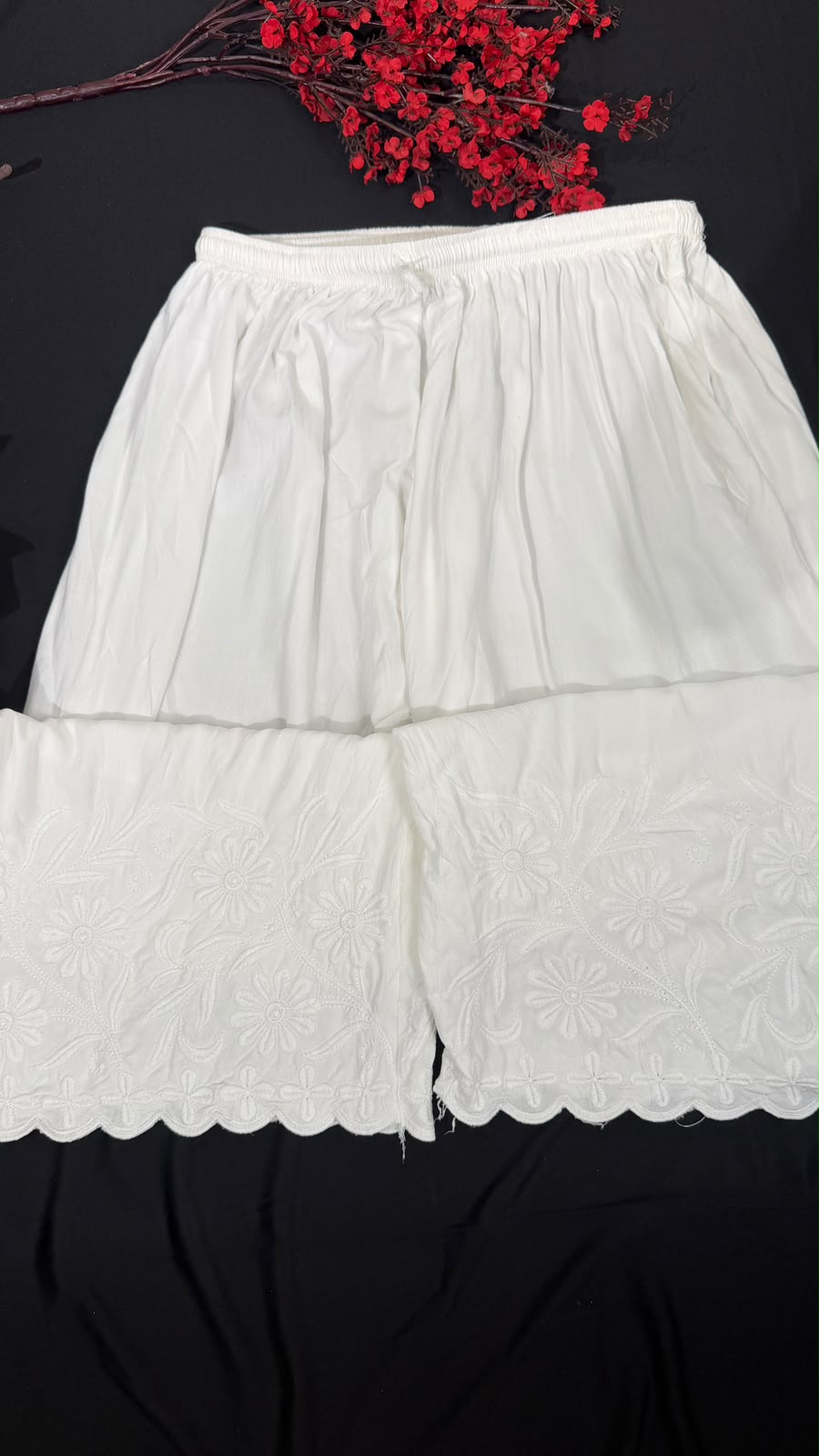 White Chikankari Scalloped/Cutwork Embroidered Border